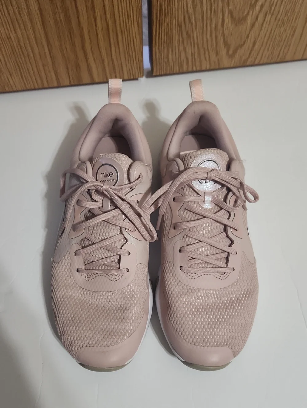 Nike Womens Renew In Season TR 11 Running Shoes Size 7.5 Pink Oxford